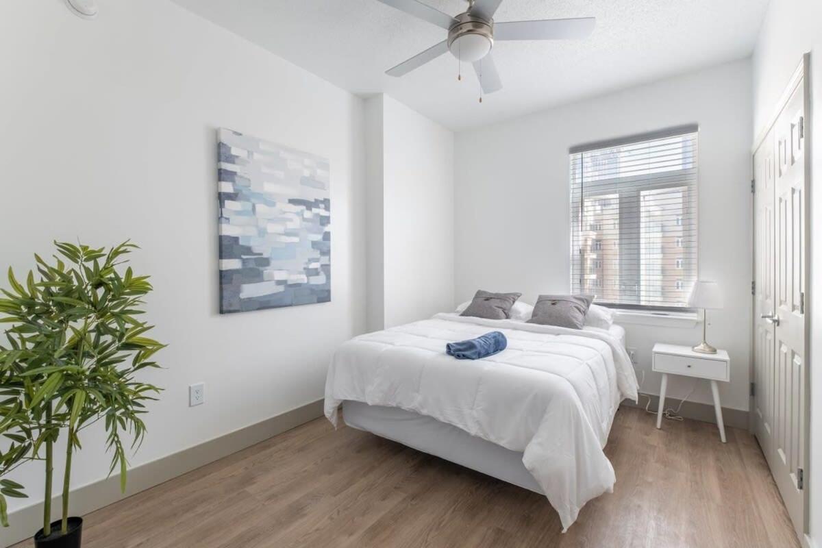 3Br Modern Downtown Apartment With Gym & Office シャーロット エクステリア 写真
