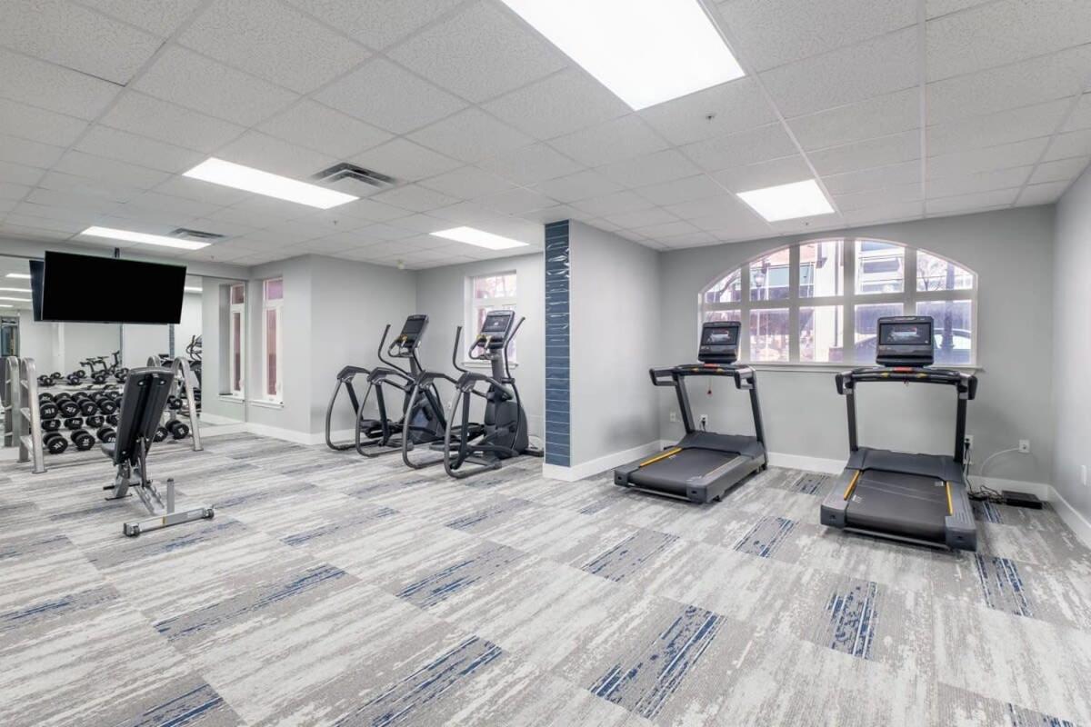 3Br Modern Downtown Apartment With Gym & Office シャーロット エクステリア 写真